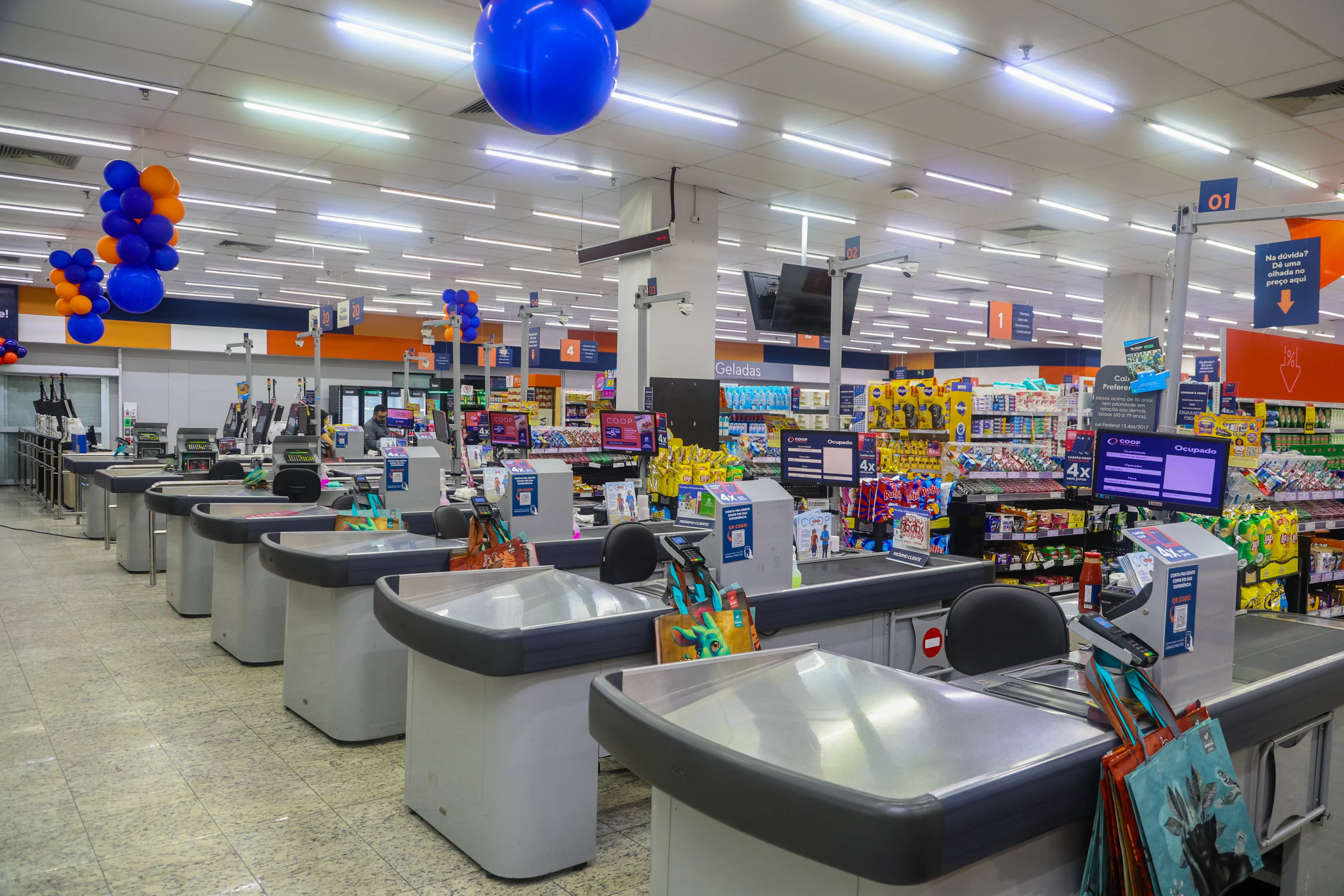 Supermercados COOP Itavuvu e Padre Madureira passam a funcionar 24 horas