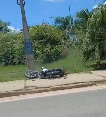 Motociclista morre decapitado após ser atingido por vidro na Dom Aguirre