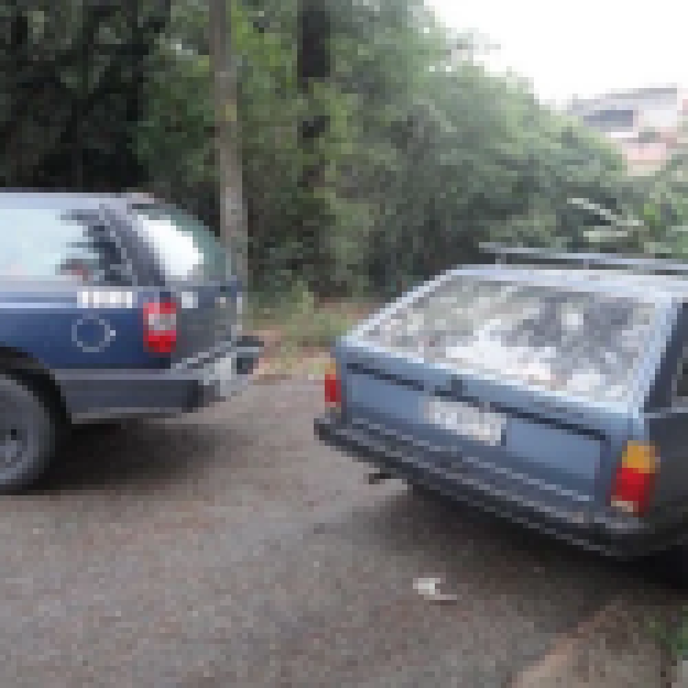 Adolescentes são flagrados com veículo furtado e apreendidos por receptação no Jardim Hungarês