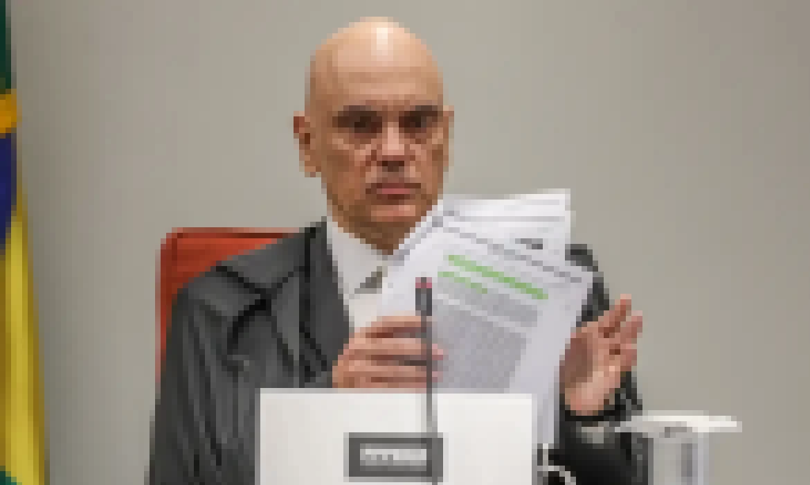 Ex-assessor de Bolsonaro ficará preso em batalhão do Exército