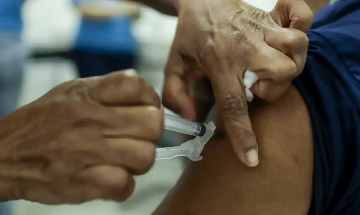 SP inicia campanha de multivacinação na segunda-feira (3)