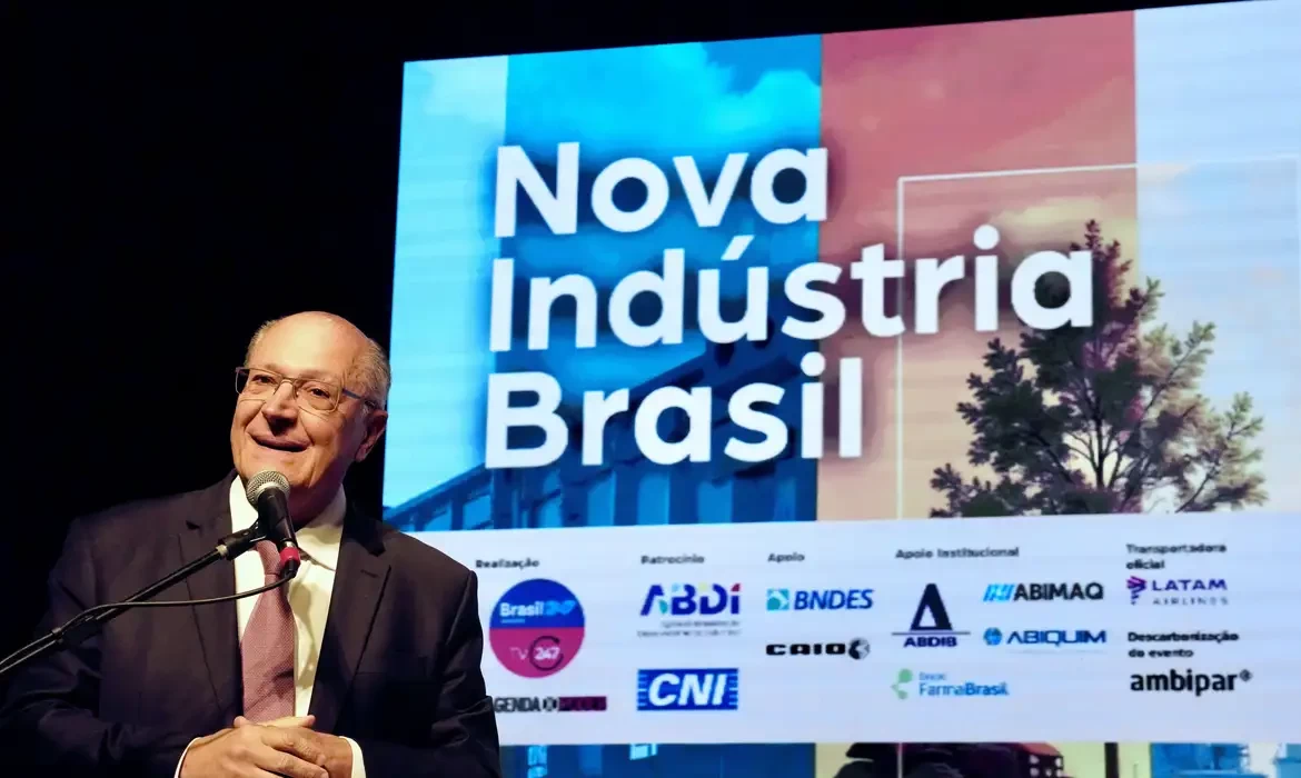 Alckmin diz que Haddad terá apoio integral do governo para meta fiscal