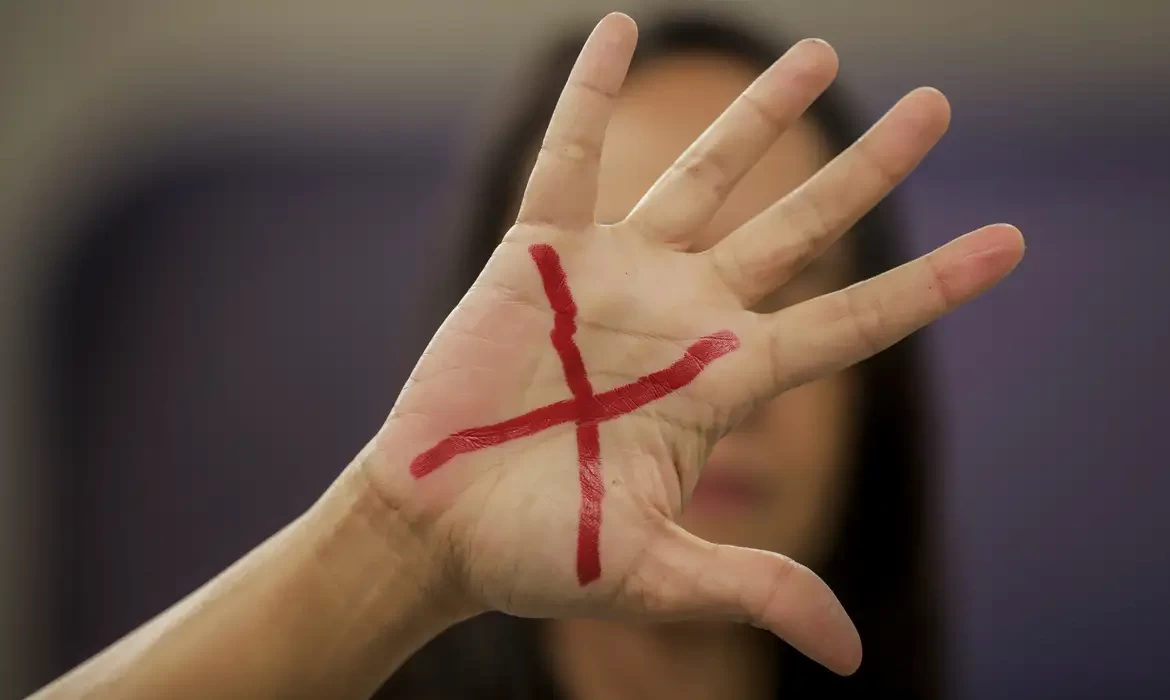 Operação prende 233 agressores de mulheres no estado de São Paulo