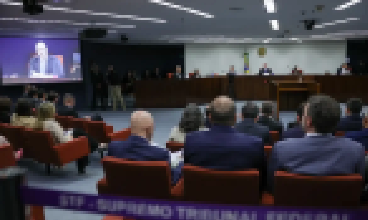 STF: apenas um réu comparece ao 1° dia de julgamento da trama golpista