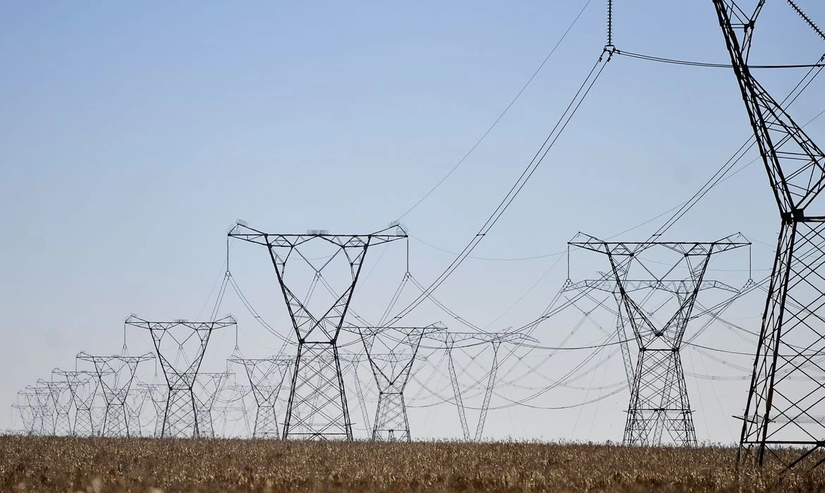 ONS suspende geração excedente de energia pela segunda vez no ano