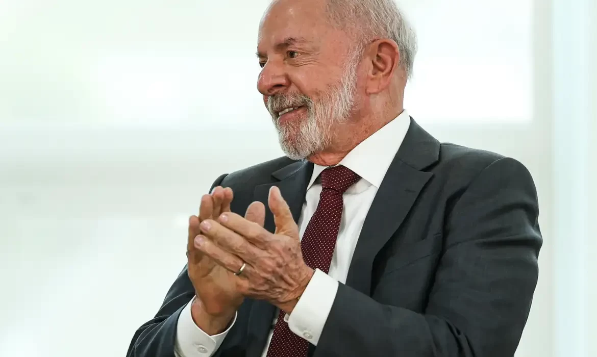 Lula vai ao Panamá participar do Fórum Econômico da AL e Caribe