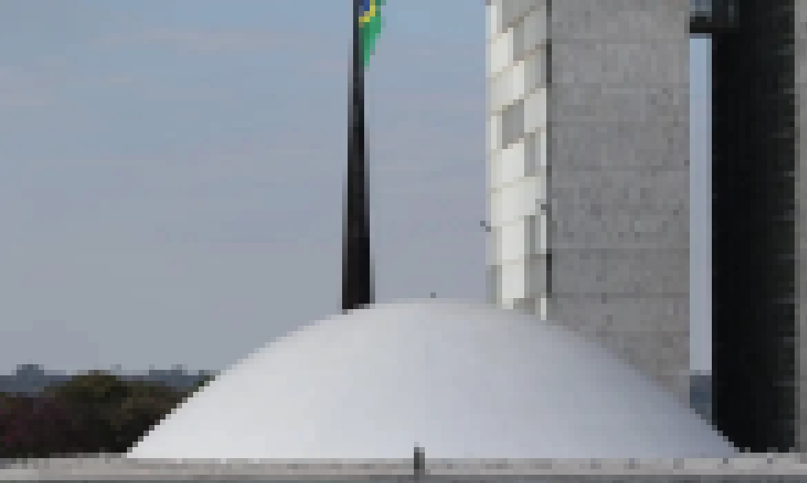"É polêmico, mas vai a voto", diz relator de licenciamento ambiental