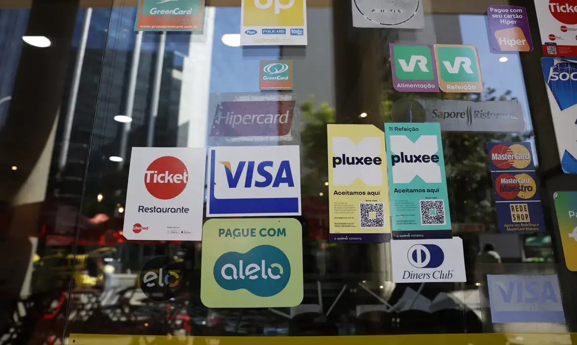 Economia com vale-alimentação e refeição pode chegar a R$ 7,9 bilhões