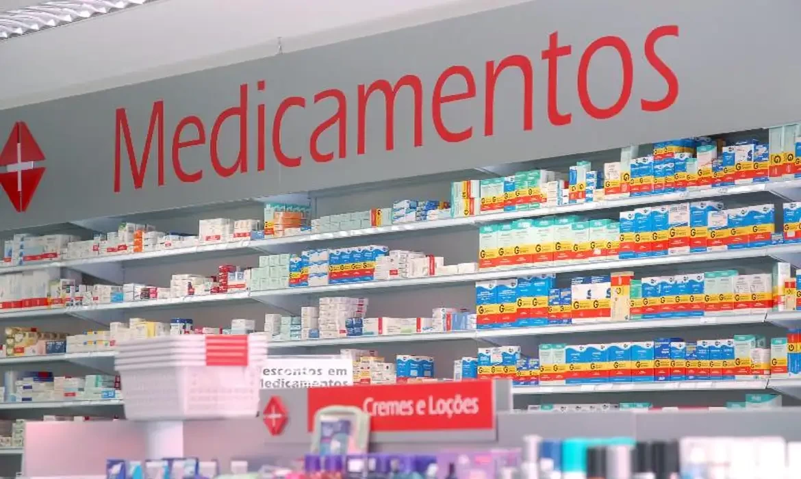 Farmácia Popular pode oferecer exames e testes rápidos