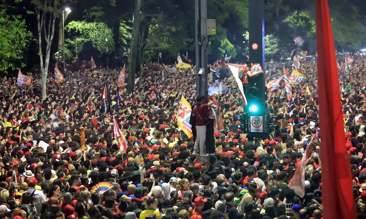 Votação de Lula é a maior já recebida por um presidenciável no país