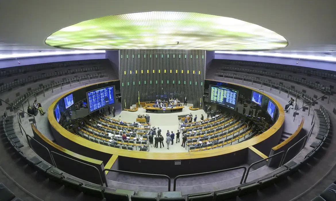 Câmara diz ao STF que não há irregularidades em indicações de emendas