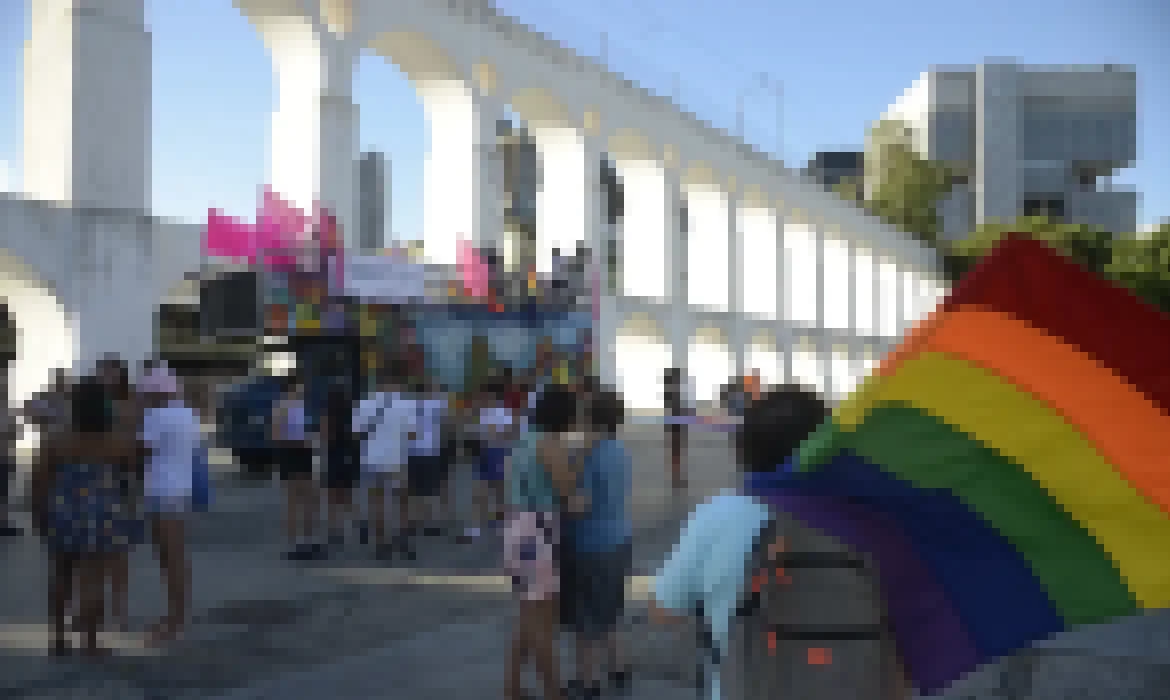 Grupo de Trabalho vai enfrentar LGBTQIAfobia na internet