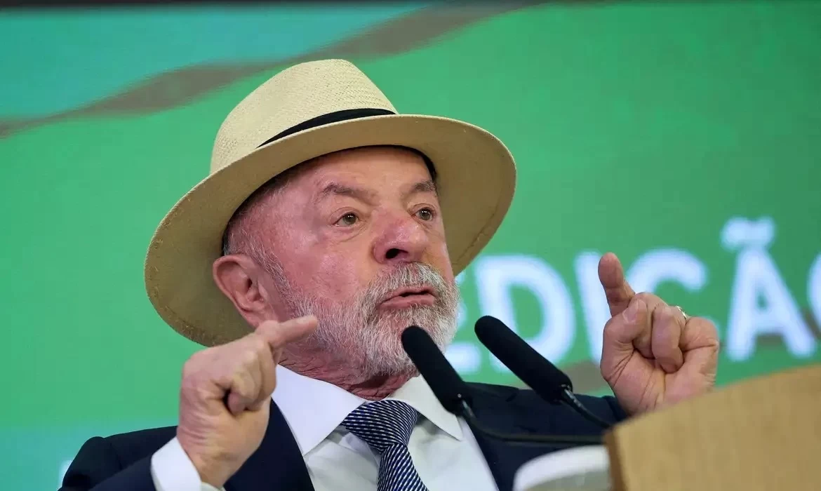 Presidente Lula visita o Centro Industrial Nuclear de Aramar em Iperó nesta quarta-feira