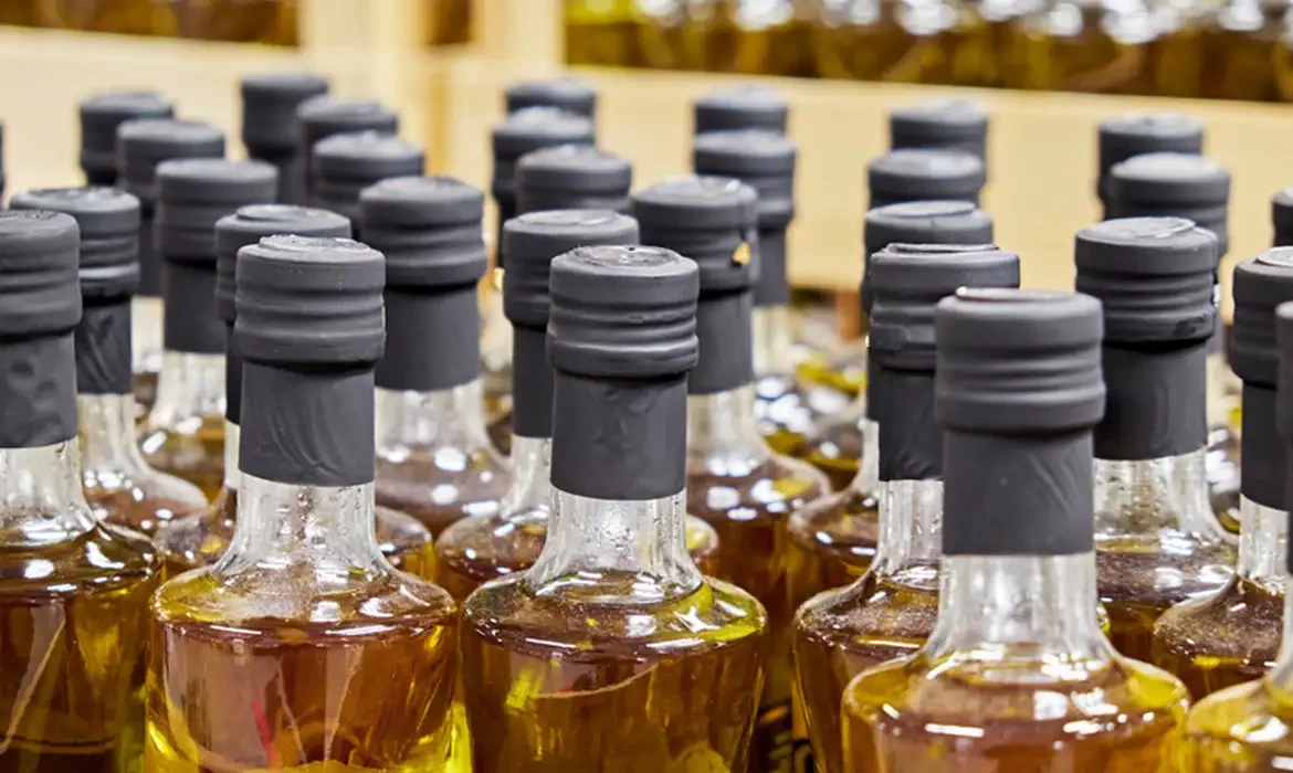 Ministério emite alerta para azeites fraudados; saiba quais marcas