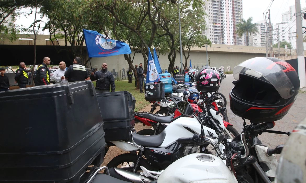 Motoboys fazem paralisação em São Paulo