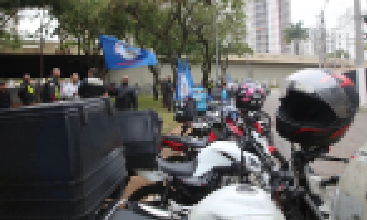 Motoboys fazem paralisação em São Paulo
