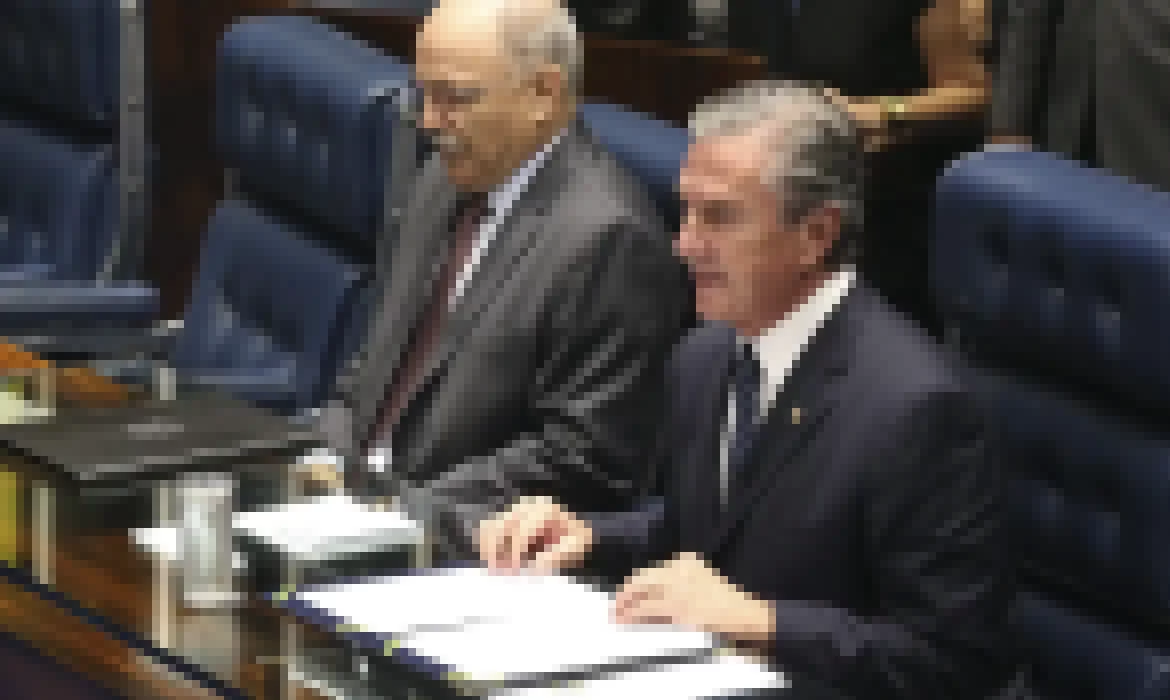 Moraes dá 48 horas para defesa informar estado de saúde de Collor