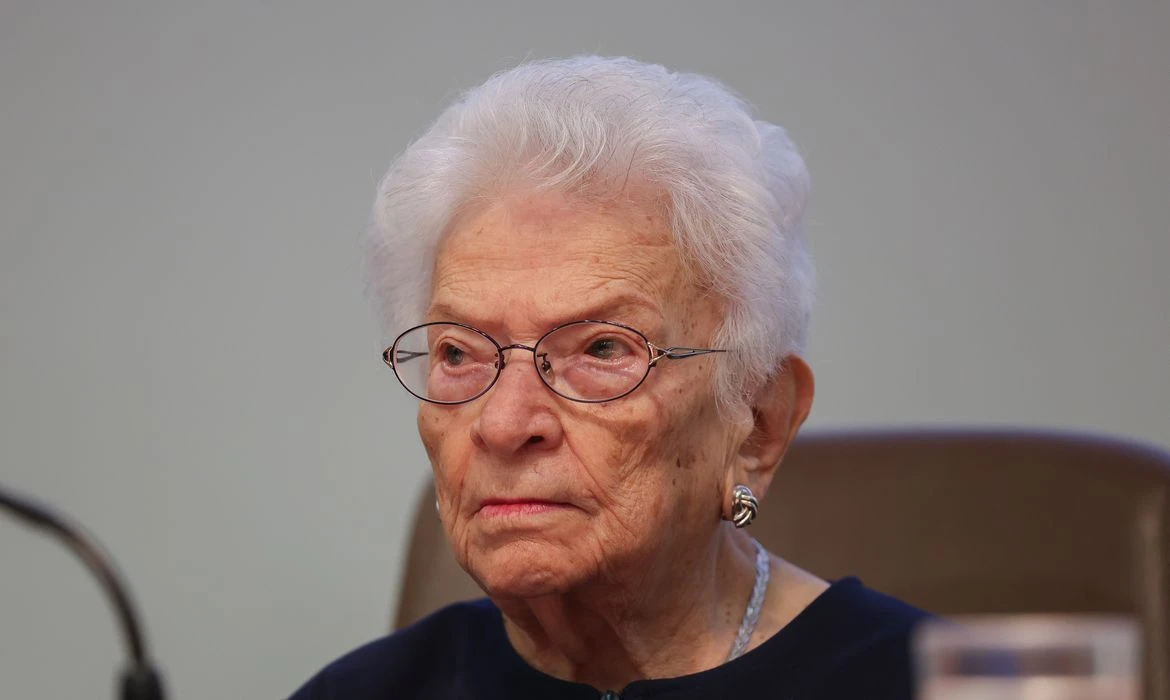 Com 91 anos, Erundina é a deputada estadual mais velha eleita em 2026