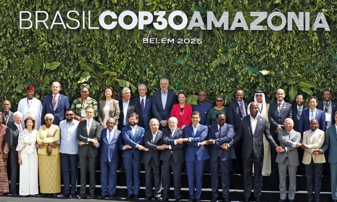 COP30: Lula se reúne com líderes da Alemanha, Portugal e Moçambique