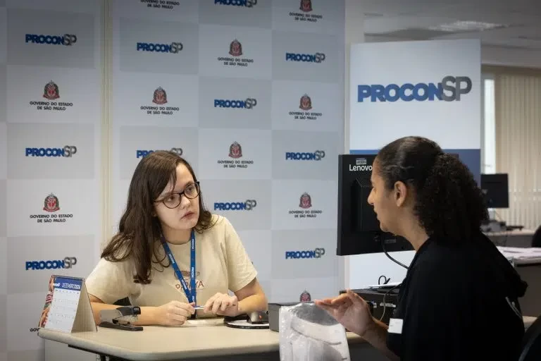 Procon-SP alerta para a desinformação sobre preços e uso de dados pessoais na compra de medicamentos