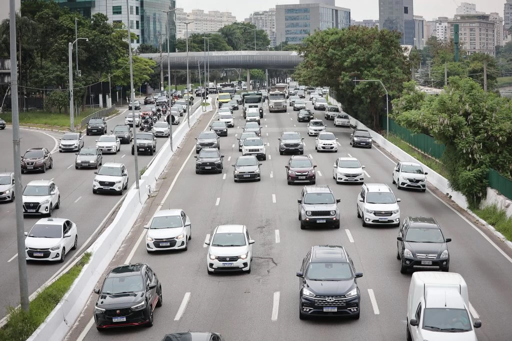 IPVA 2026: Governo de SP retoma calendário de abril; veja datas
