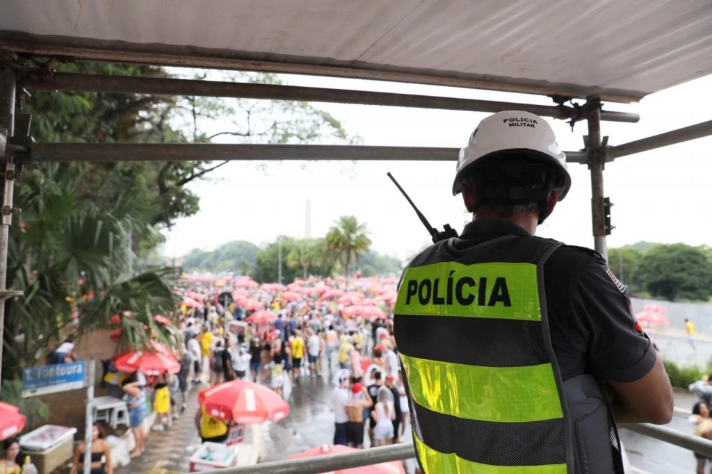 Pré-Carnaval tem queda de 62% nos roubos e furtos de celulares no estado de São Paulo