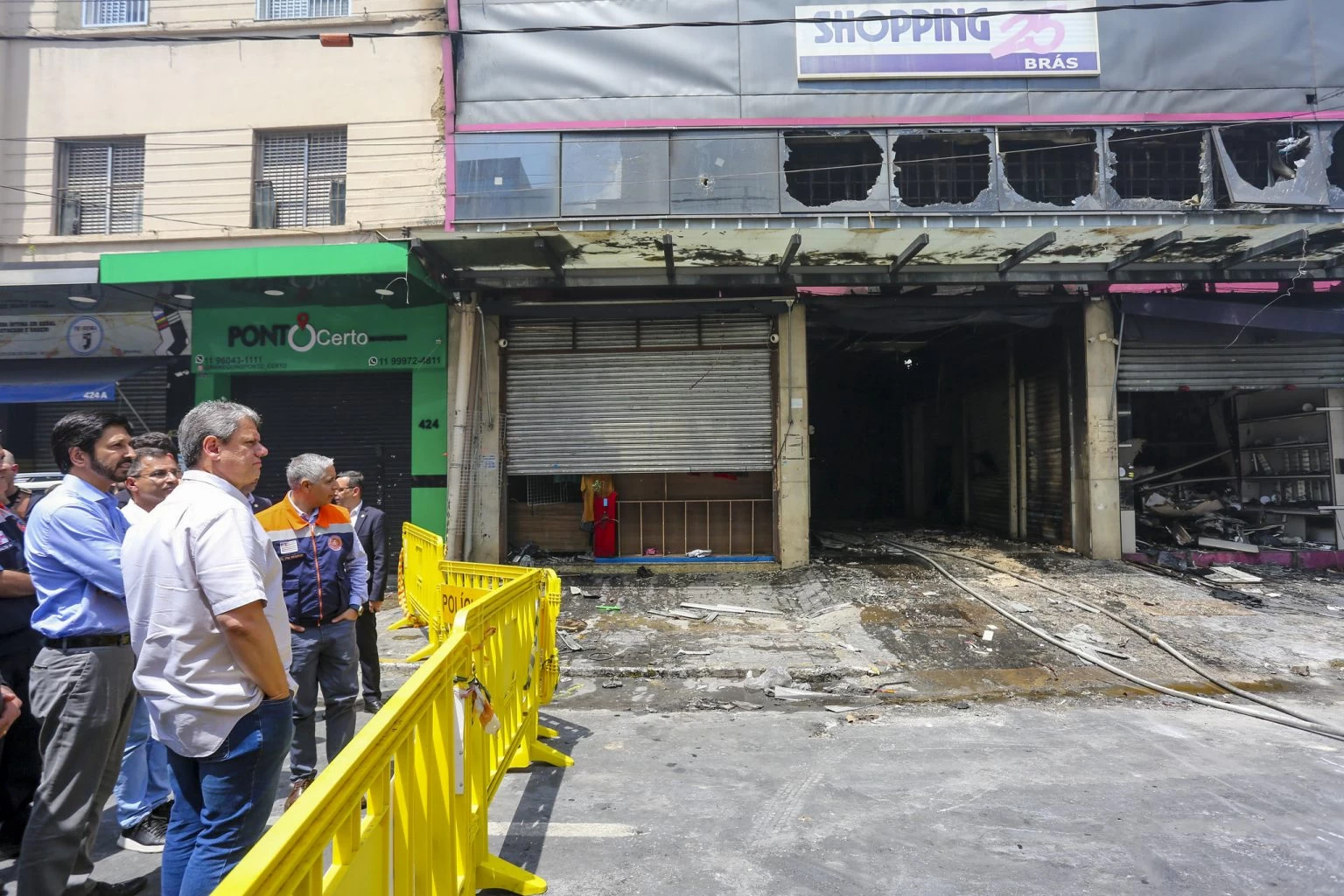 SP disponibiliza R$ 100 mi em crédito emergencial para lojistas do Brás afetados por incêndio