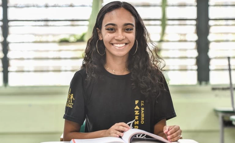 Aluno Monitor do BEEM: mais de 7,5 mil estudantes passam a estagiar nas escolas estaduais de São Paulo