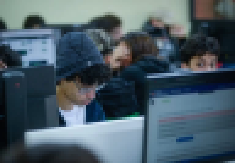 6.775 estudantes de SP já foram contratados pelo BEEM e inscrições para novas vagas seguem abertas