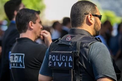 Polícia de SP fecha falsa central bancária especializada em golpes contra idosos