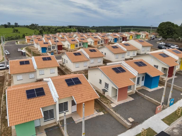 Casa Paulista entrega 152 moradias e regulariza 1.029 imóveis na região de Sorocaba