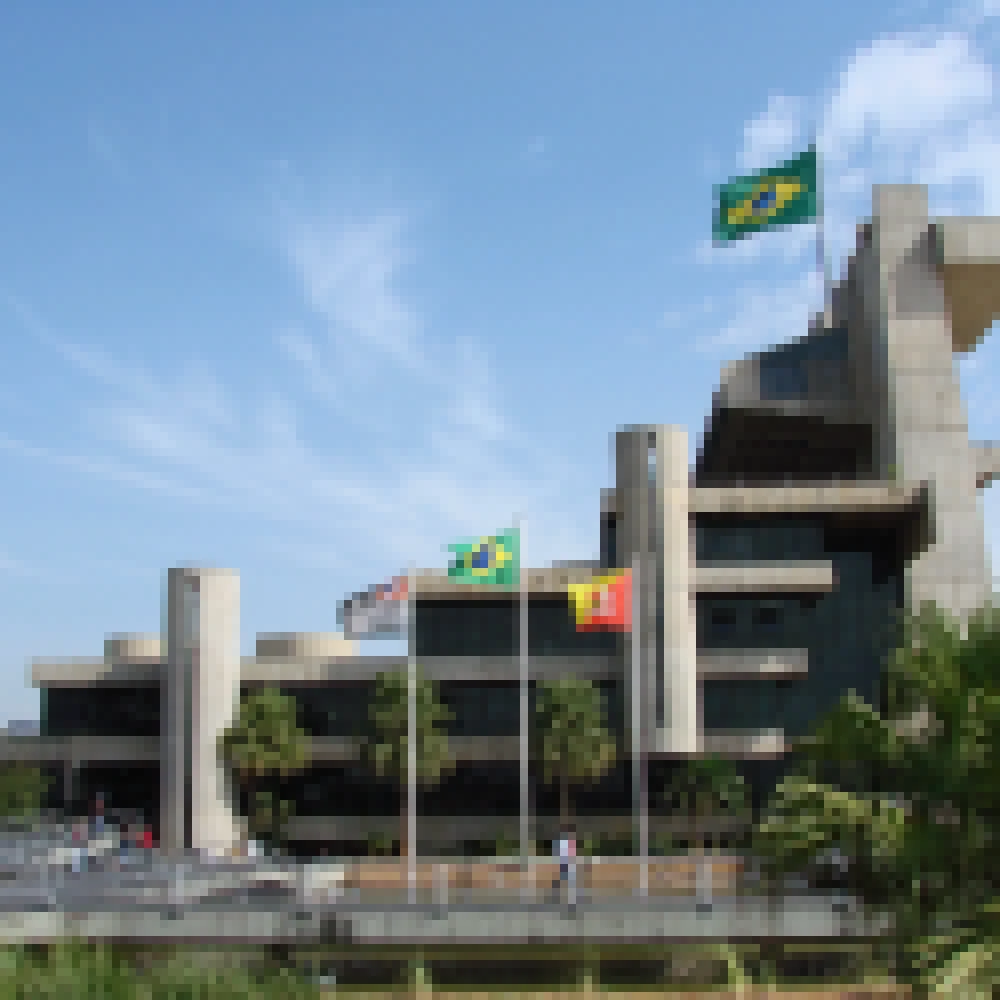 Alta no dólar pode aumentar dívida da prefeitura em R$ 30 milhões por conta de empréstimo contraído em 2018