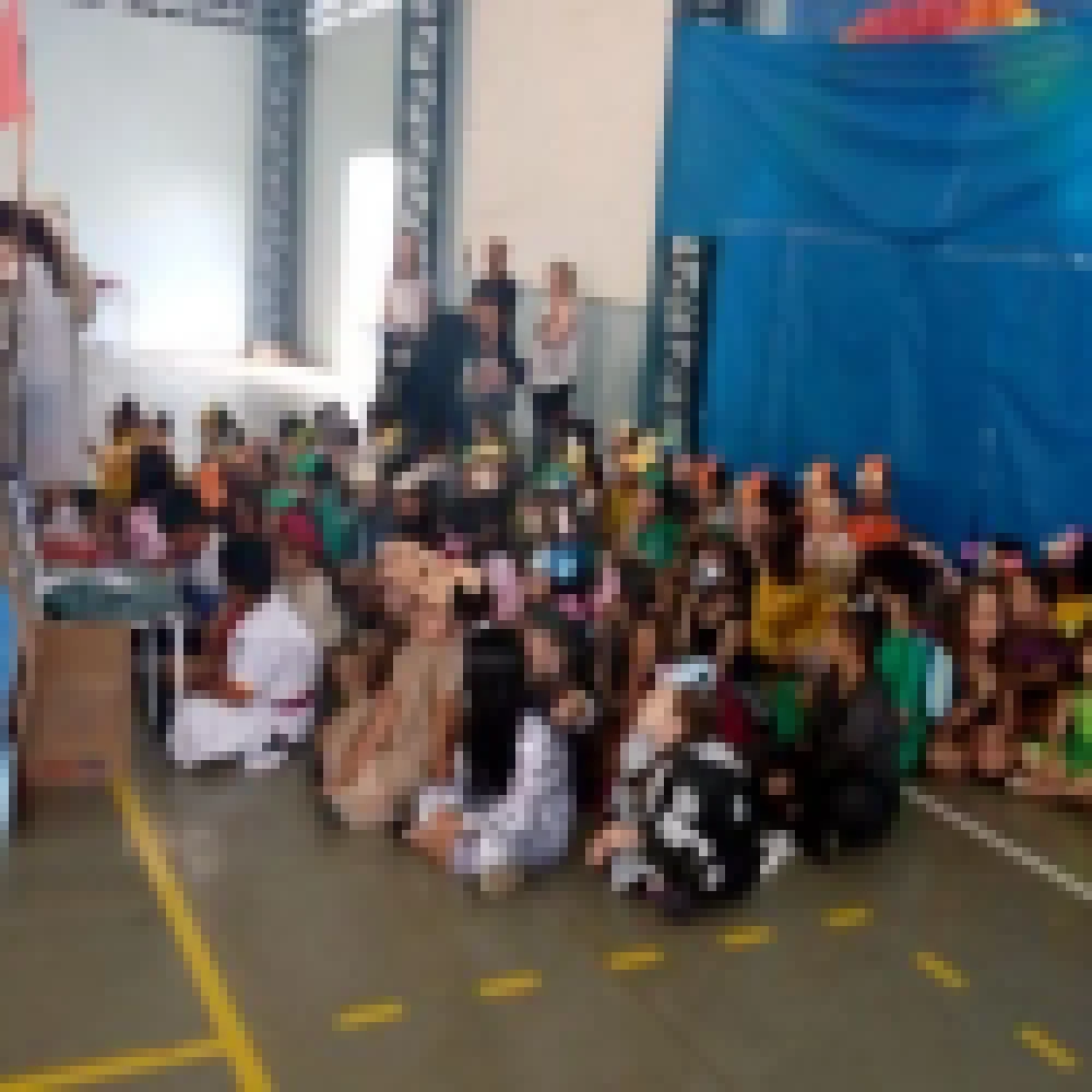 Alunos da E.M. “Dr. Achilles de Almeida” apresentam “Arca de Noé”