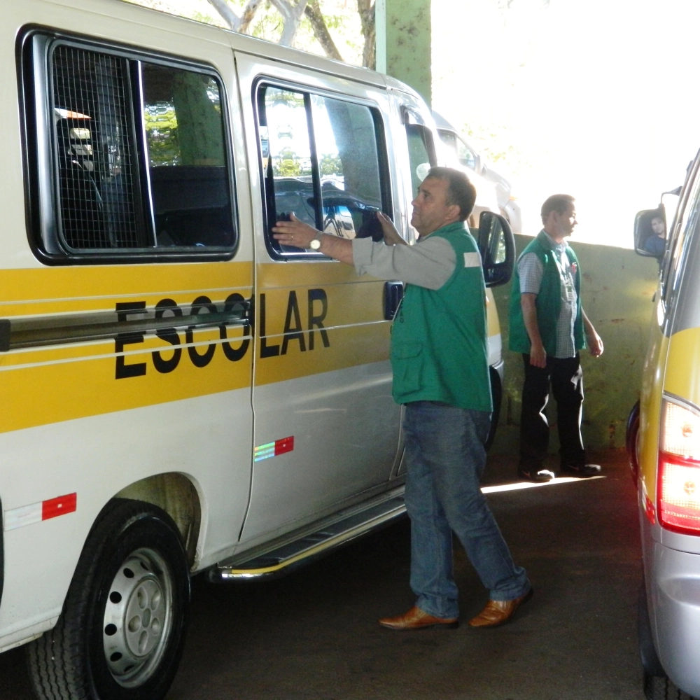 Aplicativo da Urbes auxilia busca por vans de transporte de alunos