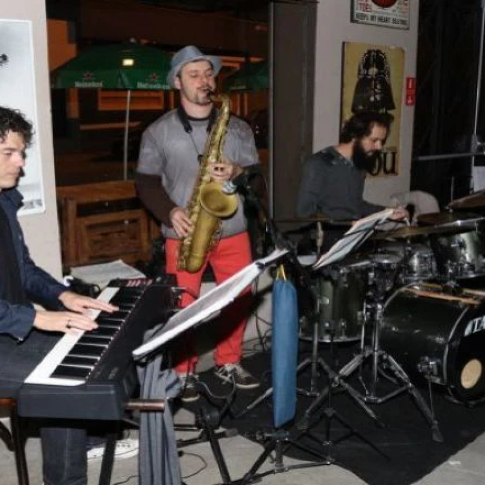 Bar sorocabano estimula a formação de novos grupos de jazz