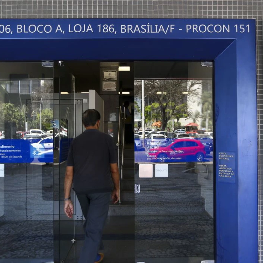 Caixa paga hoje auxílio emergencial para 3,3 milhões de pessoas