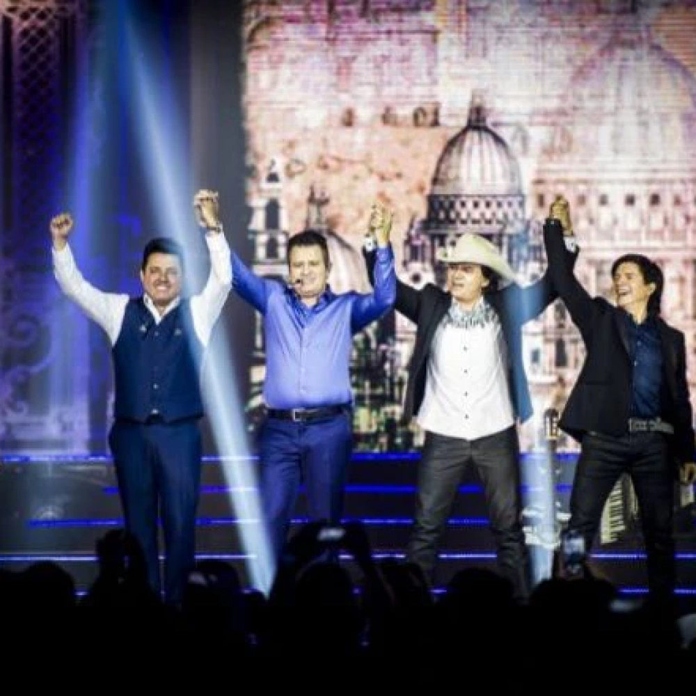 Chitãozinho & Xororó e Bruno & Marrone apresentam a turnê Clássico em Sorocaba, sábado (29/10)