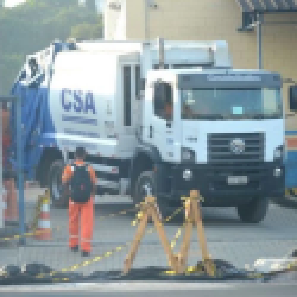 Coletores de lixo de Sorocaba estão em greve por tempo indeterminado