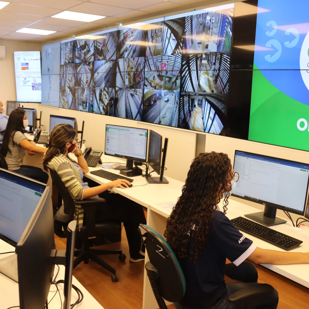 Comitiva de Goiânia visita Sorocaba para conhecer a estrutura do sistema BRT