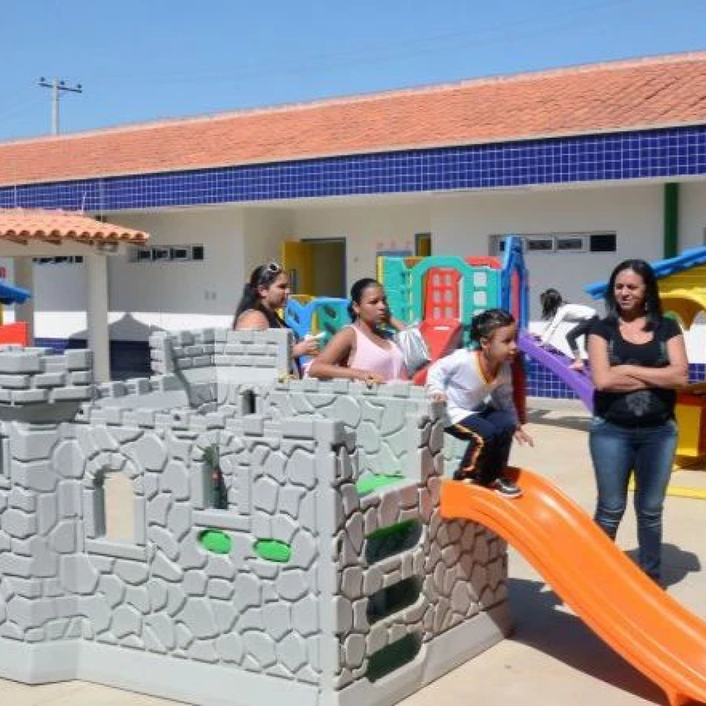 Creche no Jardim Nova Ipanema é inaugurada