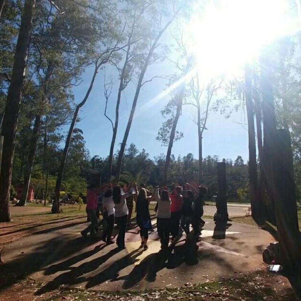 Dança Circular gratuita será realizada no Parque ‘Chico Mendes’
