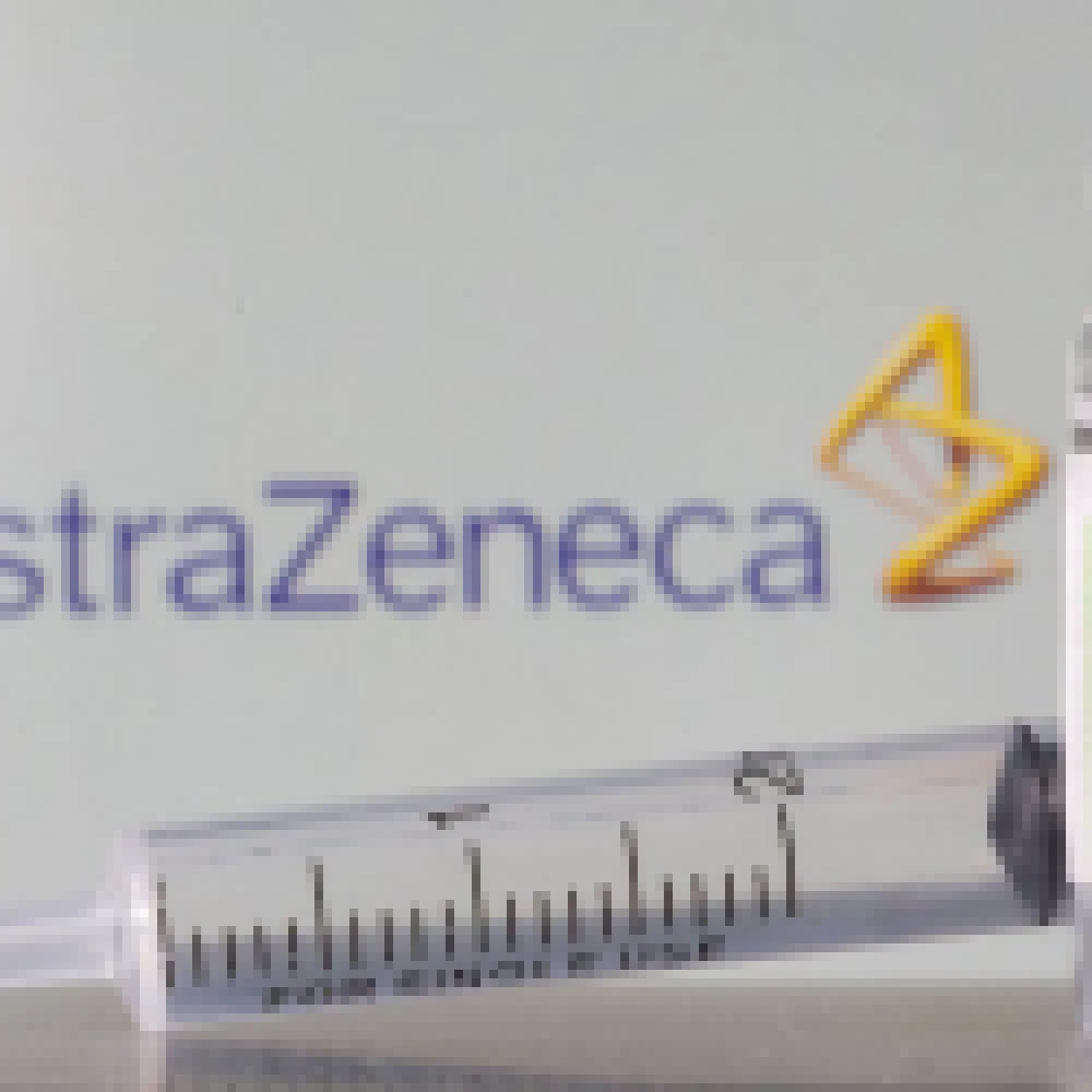 Distribuição de vacinas da AstraZeneca deve começar neste sábado