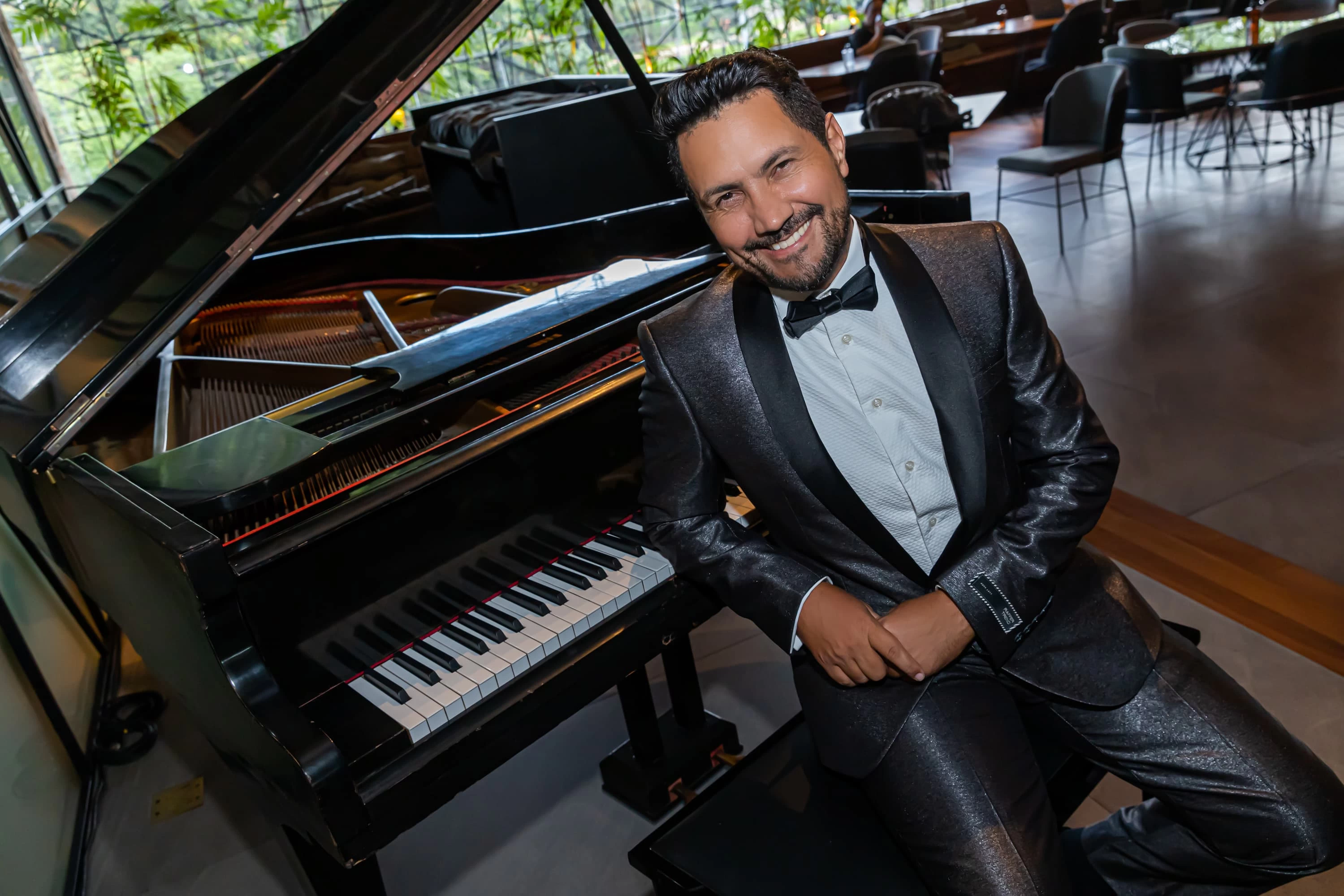 Hamilton Pianista apresenta 3ª edição de “Um Piano e Muitas Histórias” em Sorocaba