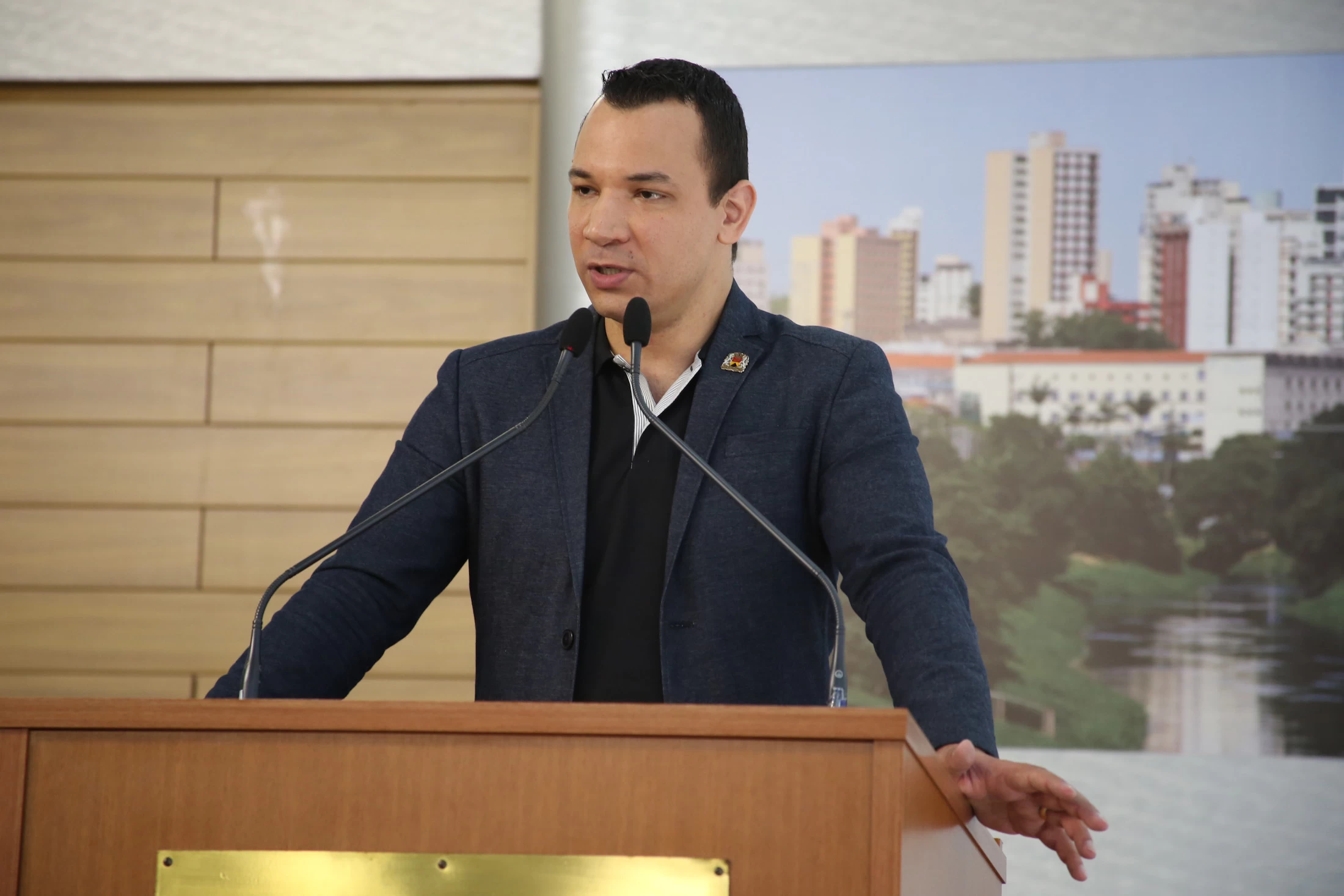 Dylan Dantas destina R$ 607 mil para redução da fila de cirurgias do Aparelho Geniturinário Feminino