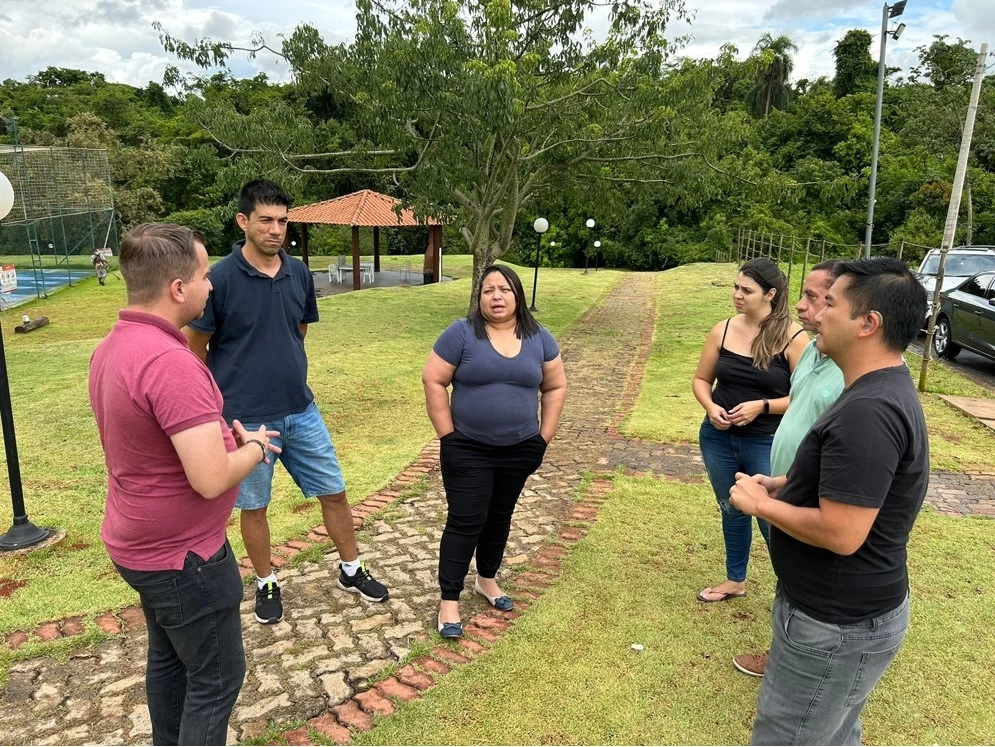 Ítalo Moreira leva problema do mau cheiro no aterro de Iperó para o Parlamento Regional
