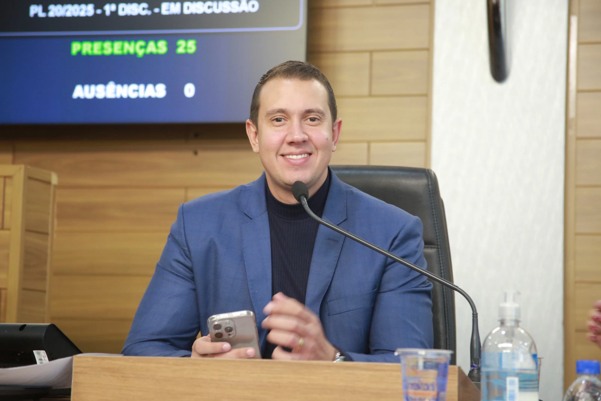 Vereador Caio Oliveira cobra ampliação do transporte público noturno para atender trabalhadores da gastronomia