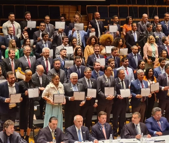 São Paulo: governador e deputados federais e estaduais são diplomados