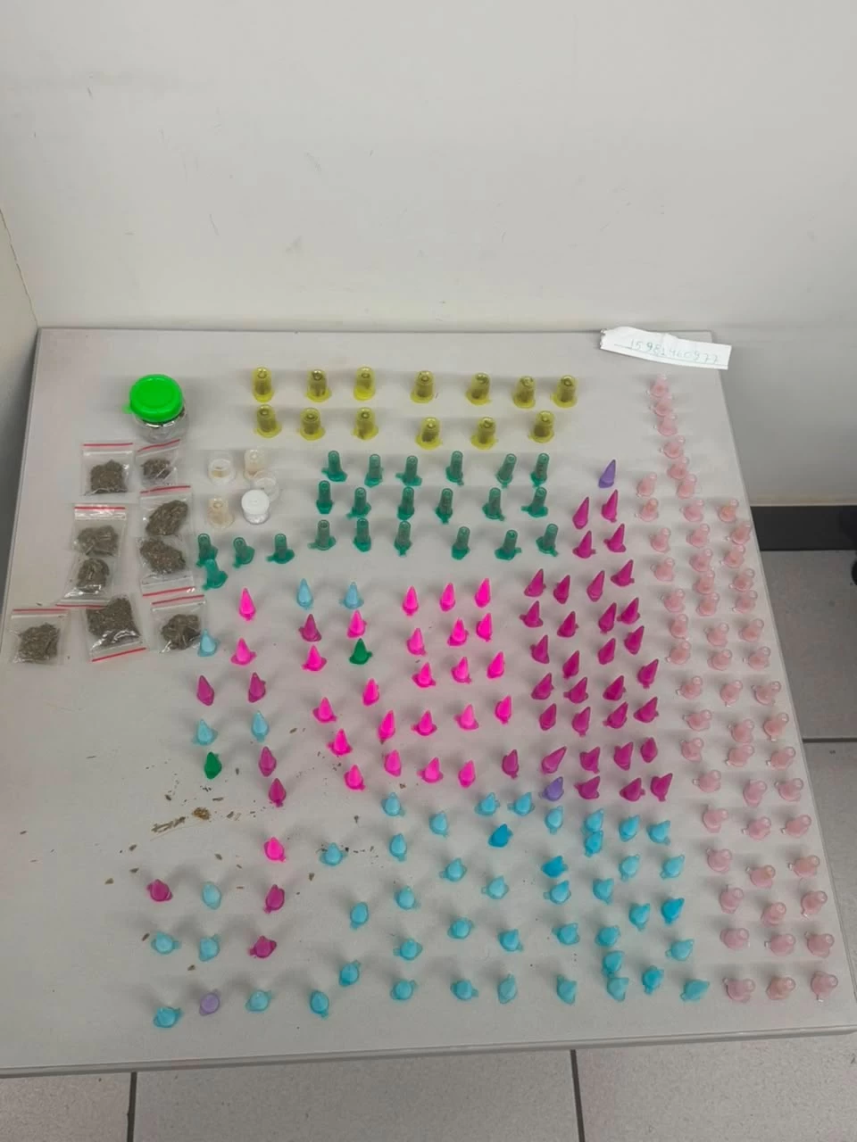 Homem tenta fugir de cerco policial e acaba preso por tráfico na região