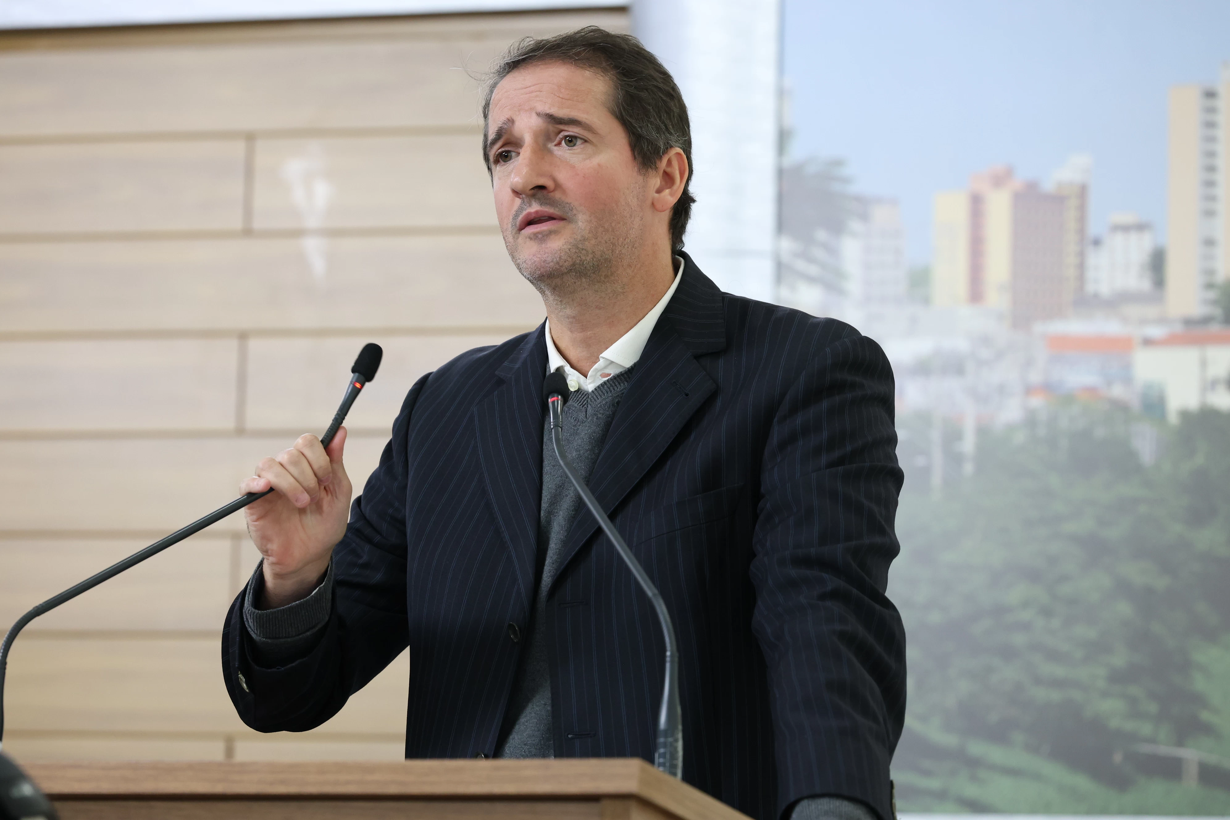 MP acata denúncia de Raul Marcelo, e obra da Marginal Direita pode ser paralisada