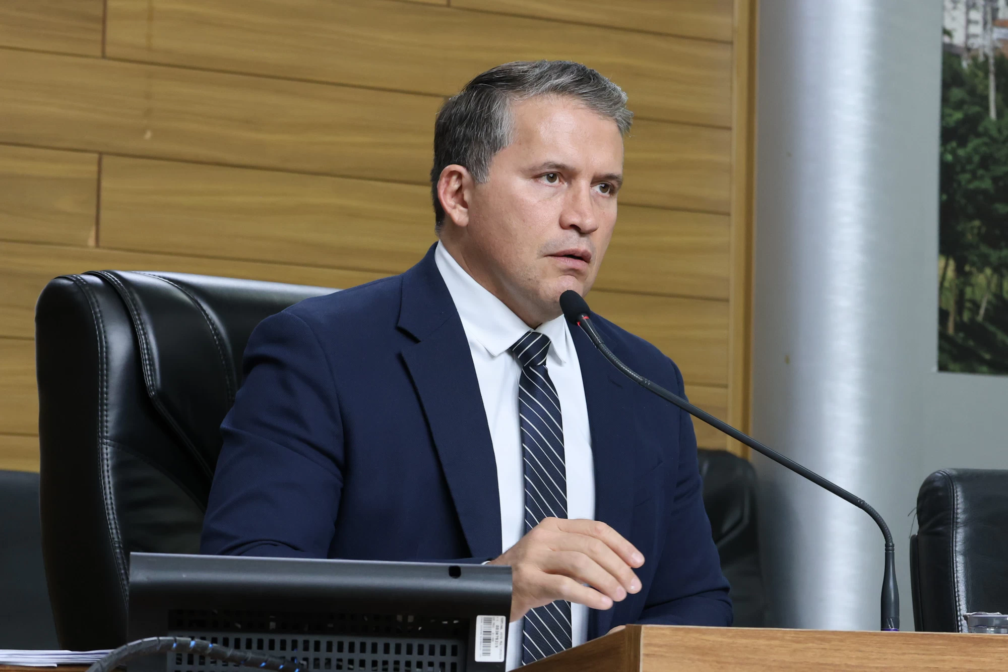 Câmara instala comissão especial que vai investigar morte de bebê com sinais de abuso sexual